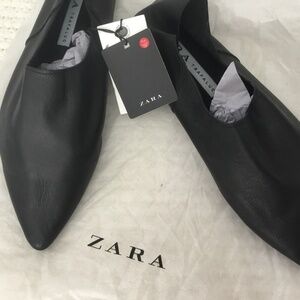 NWT BUTTER SOFT GLOVE LEATHER FLATS